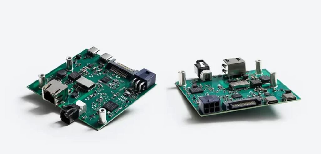 Kvaser Arcus 100/1000BASE-T1 H-MTD 產品示意圖